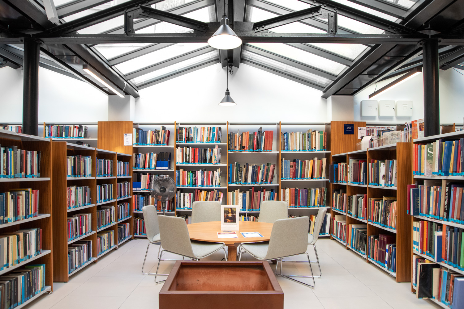 American University of Paris, France