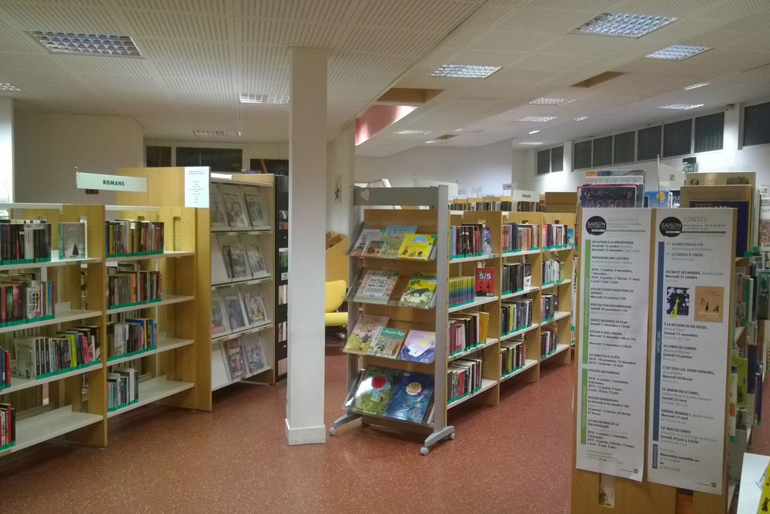 Avant recyclage: aménagement sombre et exigü